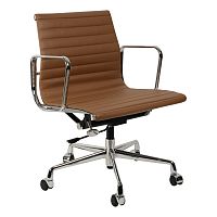 кресло eames style коричневая кожа в Красноярске